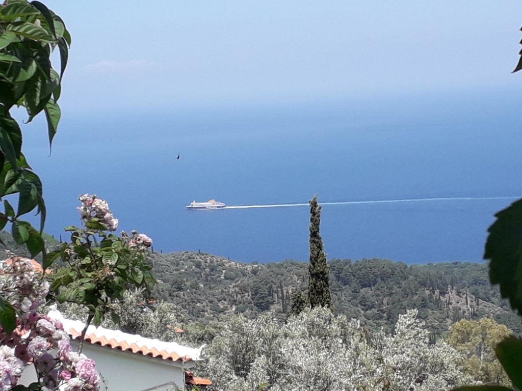 Ferry van en naar Samos